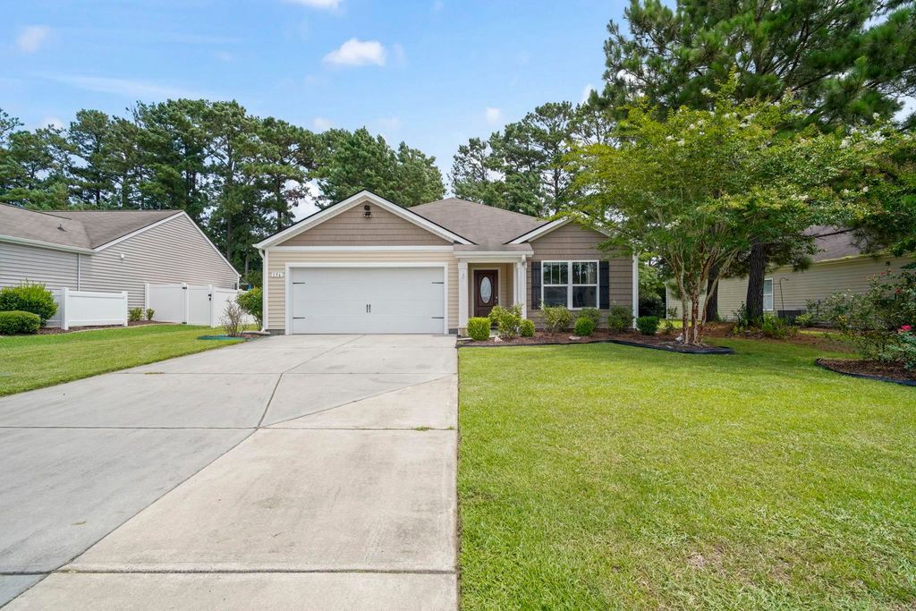 156 Oak Leaf Dr., Longs, SC 29568