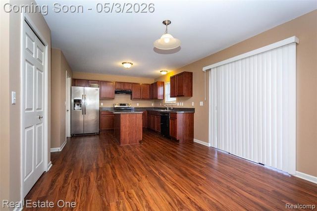 14236 Shamrock Drive, Redford, MI 48239