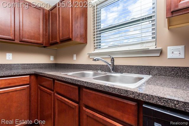 14236 Shamrock Drive, Redford, MI 48239