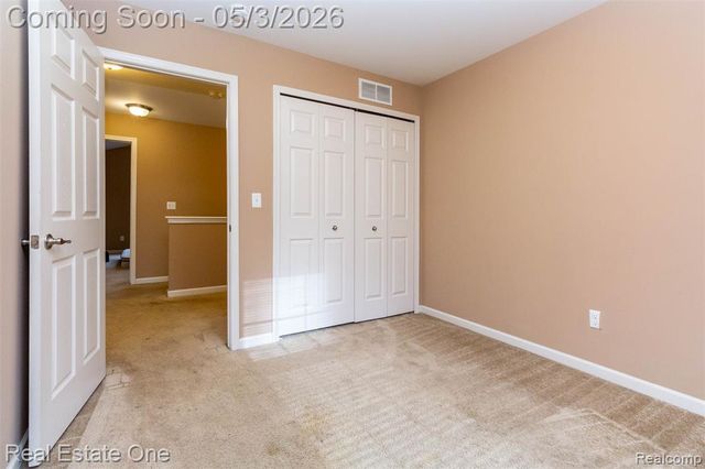 14236 Shamrock Drive, Redford, MI 48239