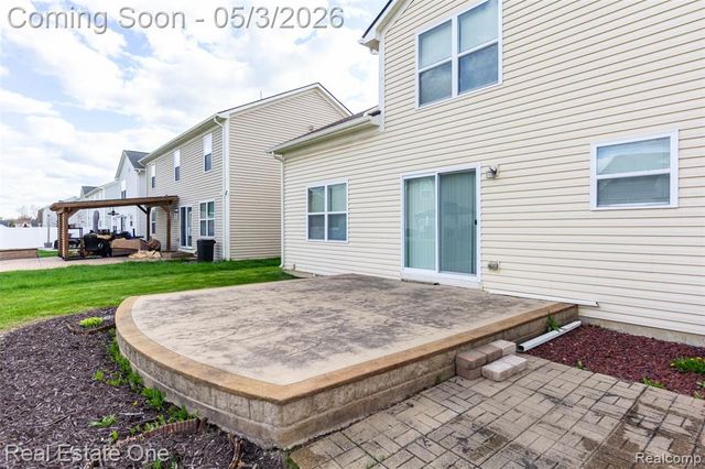 14236 Shamrock Drive, Redford, MI 48239