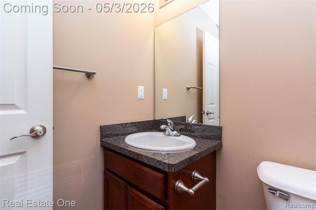 14236 Shamrock Drive, Redford, MI 48239