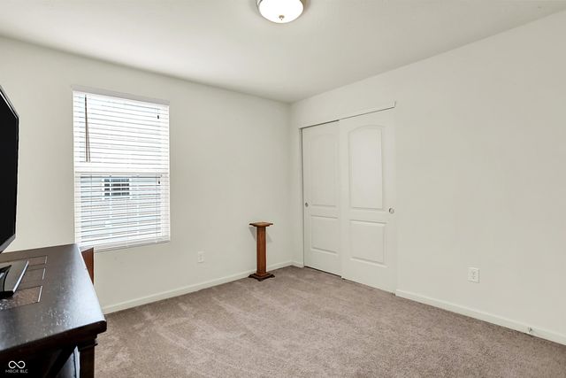 6658 Park Grove Boulevard, Whitestown, IN 46075