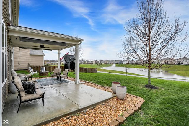 6658 Park Grove Boulevard, Whitestown, IN 46075