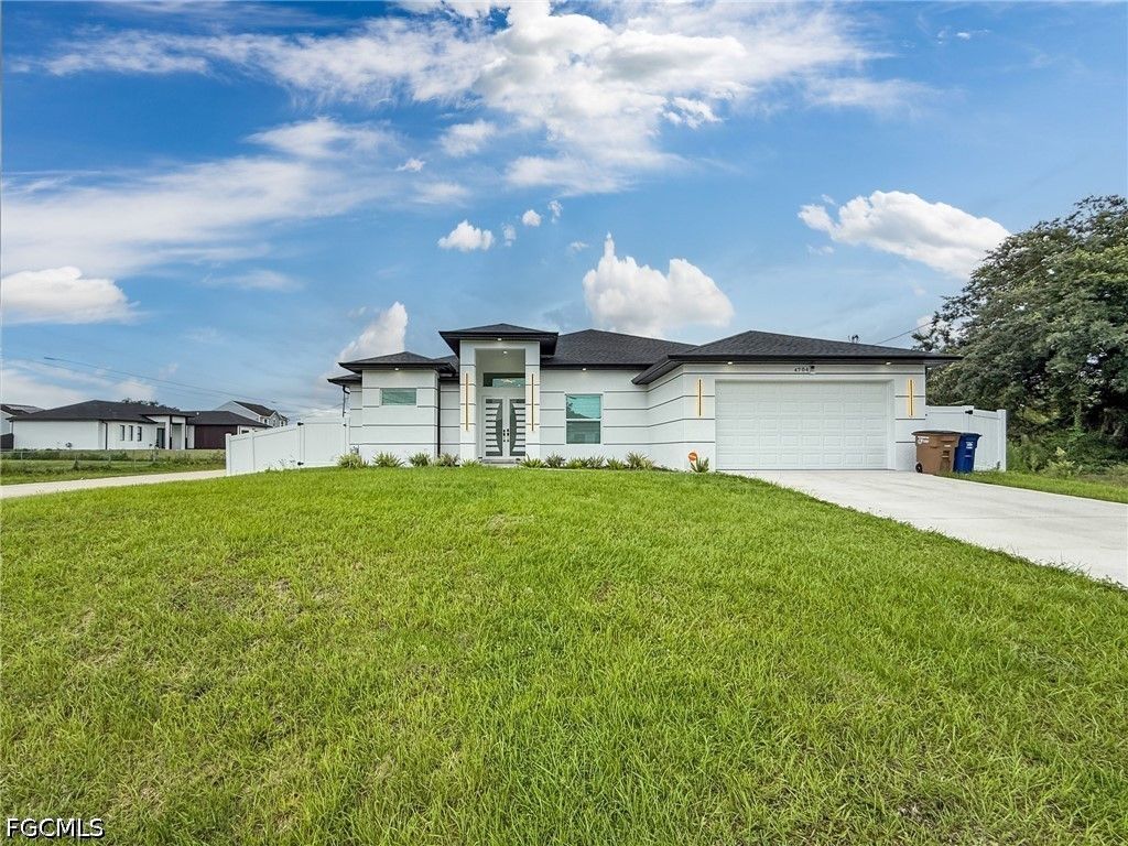 4704 Karen AVE S, Lehigh Acres, FL 33976