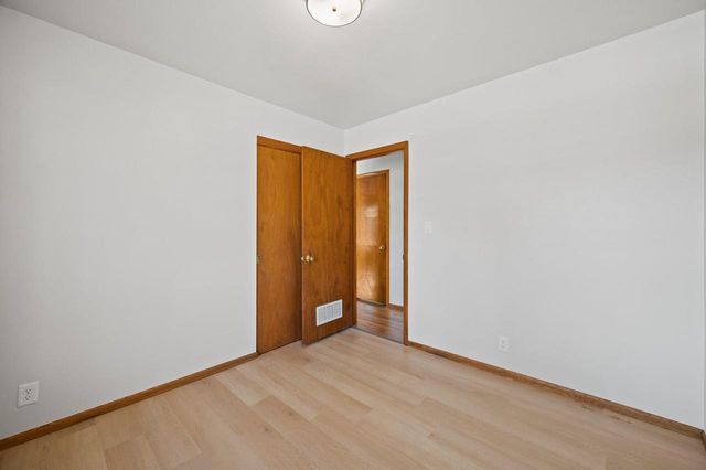 6531 N LANDERS STREET, Milwaukee, WI 53223