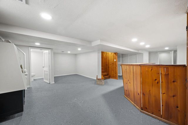 6531 N LANDERS STREET, Milwaukee, WI 53223