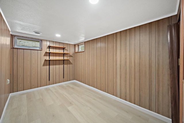 6531 N LANDERS STREET, Milwaukee, WI 53223