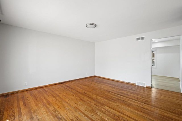 6531 N LANDERS STREET, Milwaukee, WI 53223