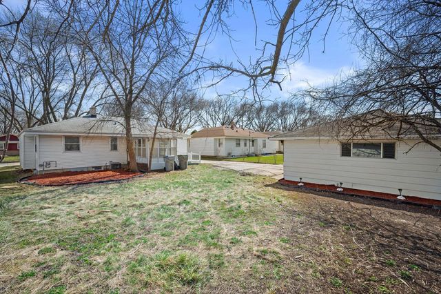 6531 N LANDERS STREET, Milwaukee, WI 53223