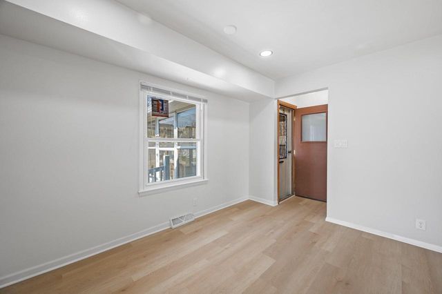 6531 N LANDERS STREET, Milwaukee, WI 53223
