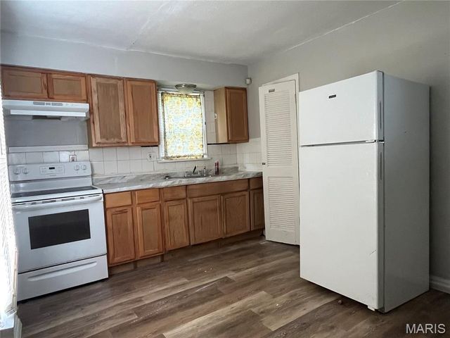 605 Abston Avenue, St Louis, MO 63135