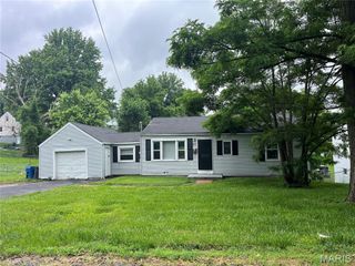 605 Abston Avenue, St Louis, MO 63135