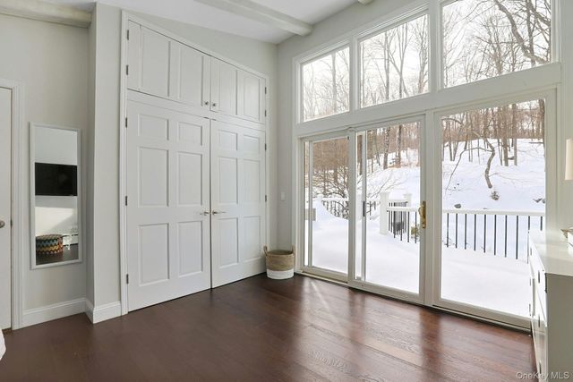 8 Old Roaring Brook Road, Mount Kisco, NY 10549