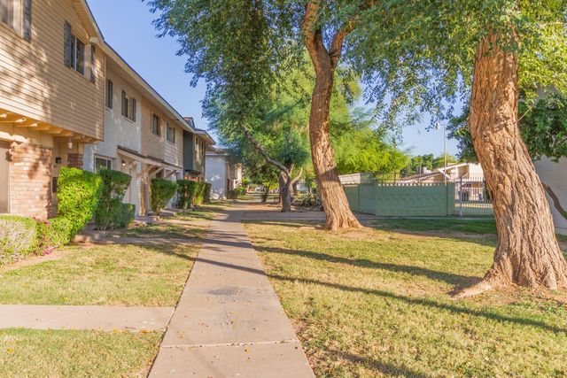 4537 N 17th Avenue, Phoenix, AZ 85015