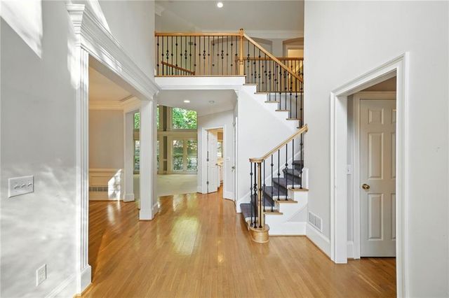 3770 Newport Bay Drive, Alpharetta, GA 30005