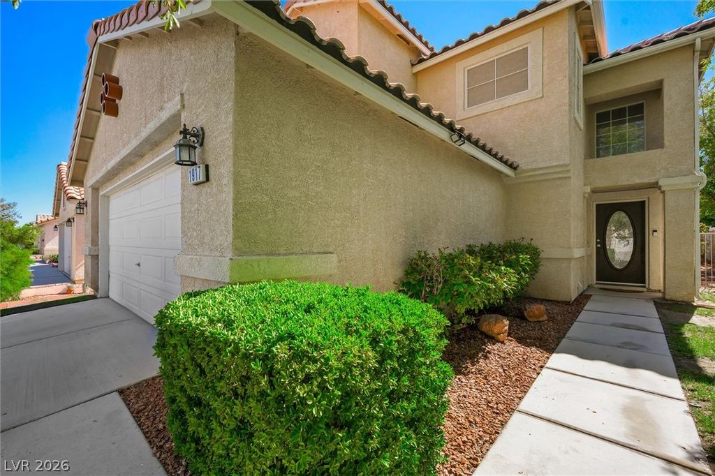 1917 Badger Canyon Avenue, North Las Vegas, NV 89031 — photo 2