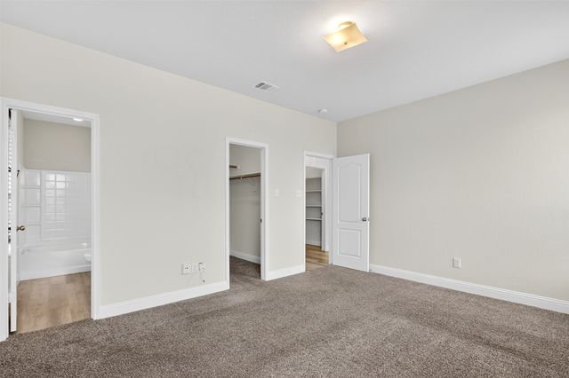 8616 Star Thistle Drive, Fort Worth, TX 76179