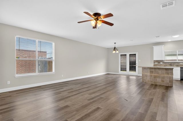 8616 Star Thistle Drive, Fort Worth, TX 76179