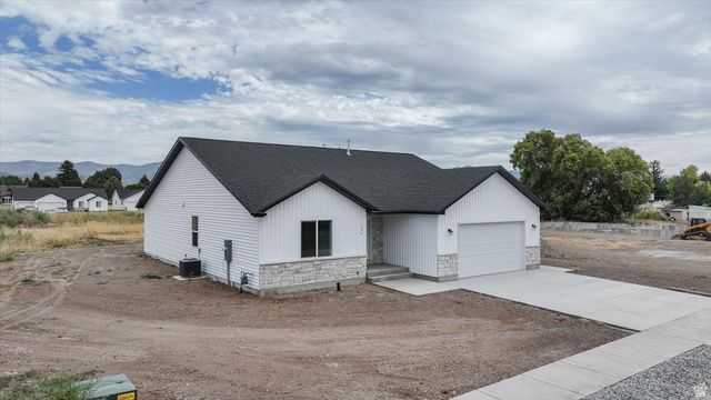 174 N 400 W, Preston, ID 83263