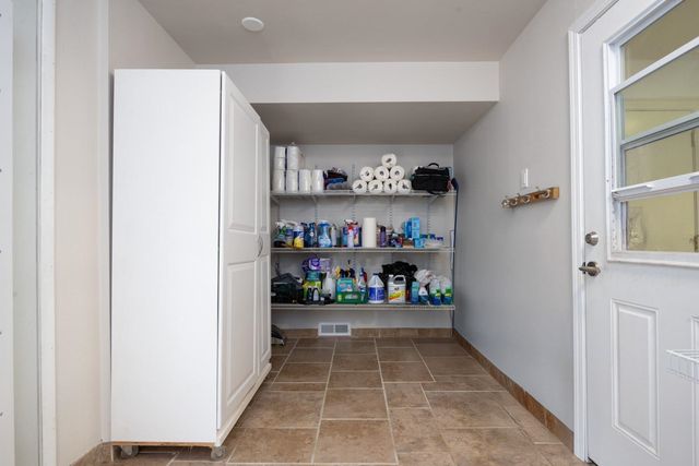 1415 W Borden Rd, Spokane, WA 99224