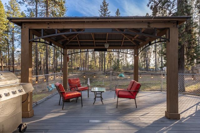 1415 W Borden Rd, Spokane, WA 99224