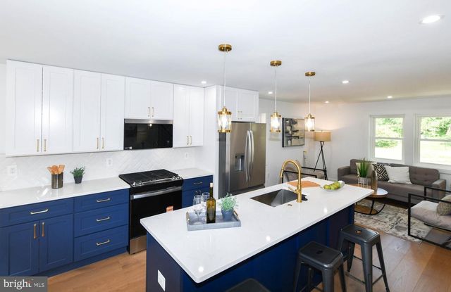 4916 SARGENT RD NE, Washington, DC 20017