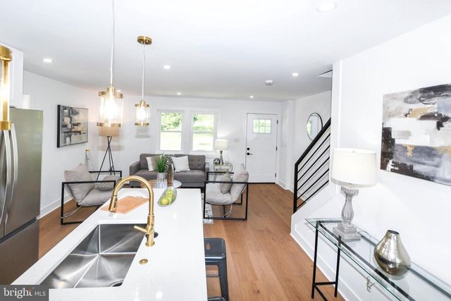 4916 SARGENT RD NE, Washington, DC 20017