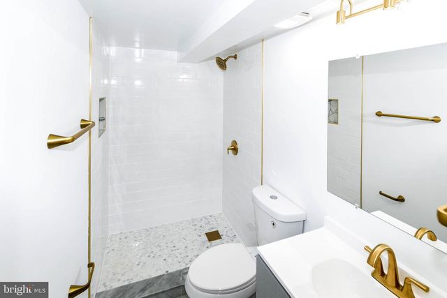4916 SARGENT RD NE, Washington, DC 20017