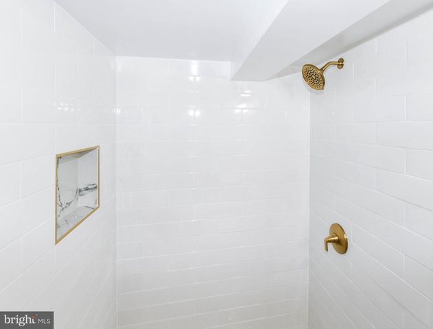 4916 SARGENT RD NE, Washington, DC 20017