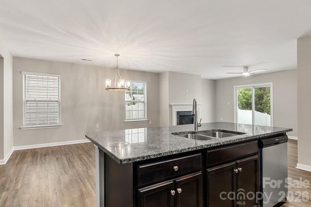 637 Nannyberry Lane, Concord, NC 28025
