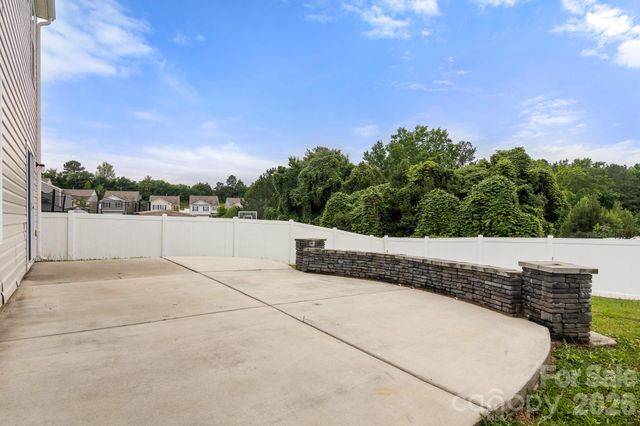 637 Nannyberry Lane, Concord, NC 28025