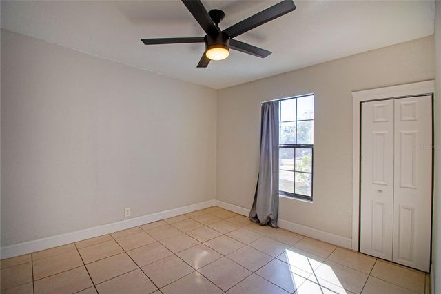 2425 AUBURN STREET S, St Petersburg, FL 33712