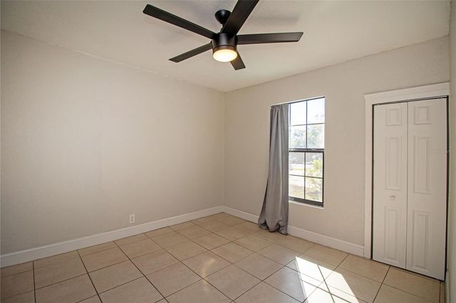 2425 AUBURN STREET S, St Petersburg, FL 33712