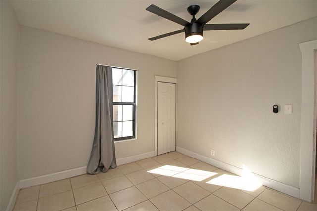 2425 AUBURN STREET S, St Petersburg, FL 33712