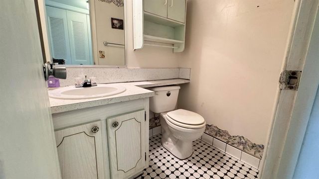 164 Kent J, West Palm Beach, FL 33417