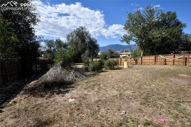5021 Bradley Circle, Colorado Springs, CO 80911