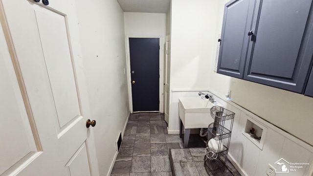 5481 Raven Parkway Street, Monroe Twp, MI 48161