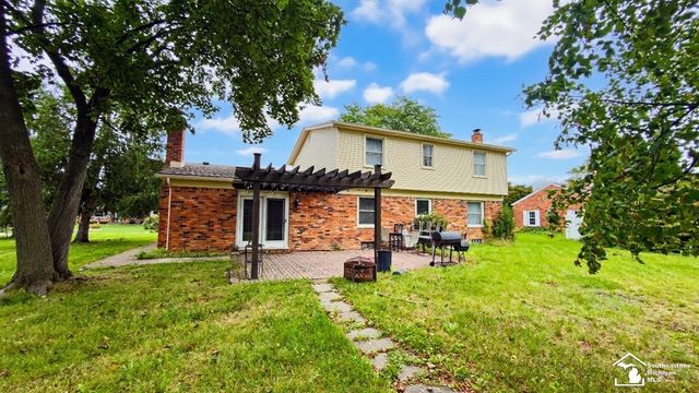 5481 Raven Parkway Street, Monroe Twp, MI 48161