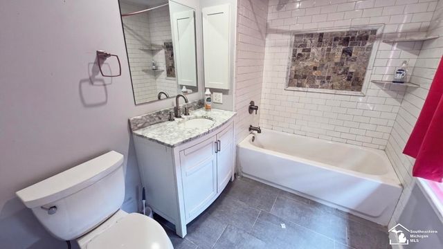 5481 Raven Parkway Street, Monroe Twp, MI 48161