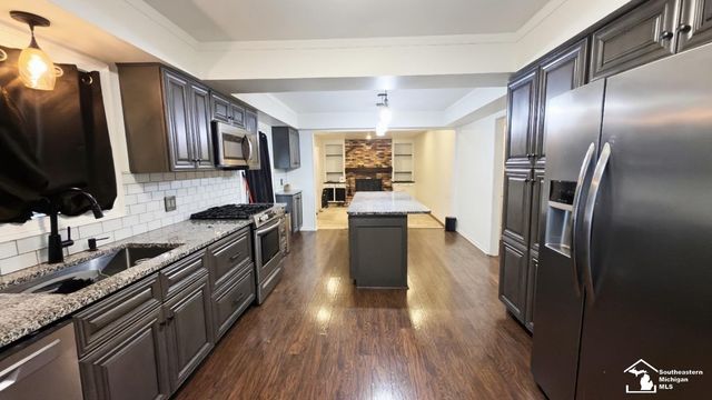 5481 Raven Parkway Street, Monroe Twp, MI 48161