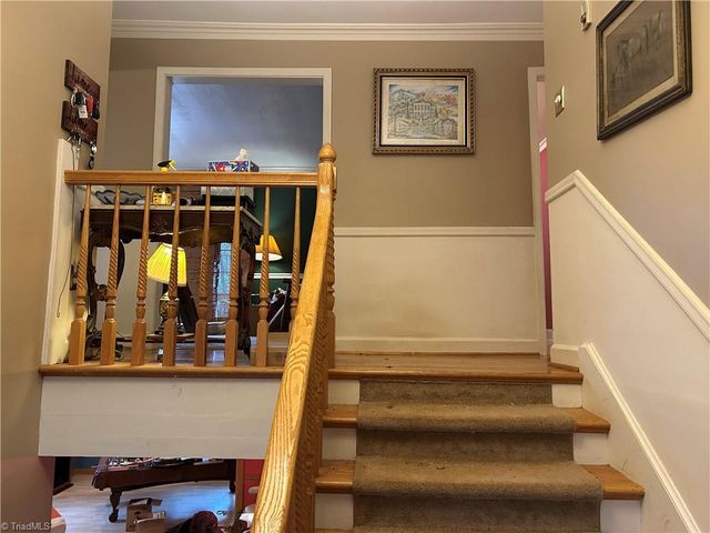 5218 Bear Creek Road, Winston-salem, NC 27106