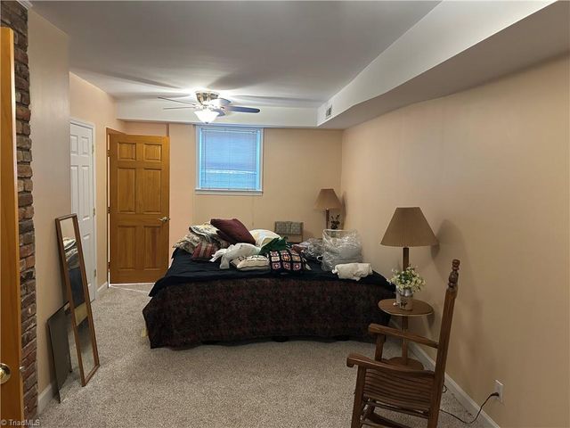 5218 Bear Creek Road, Winston-salem, NC 27106