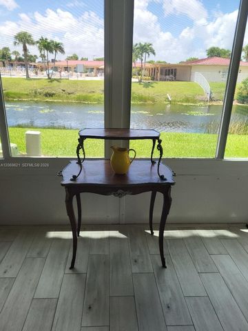 136 Lake Dora Drive 136, West Palm Beach, FL 33411