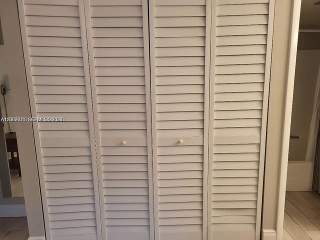 136 Lake Dora Drive 136, West Palm Beach, FL 33411