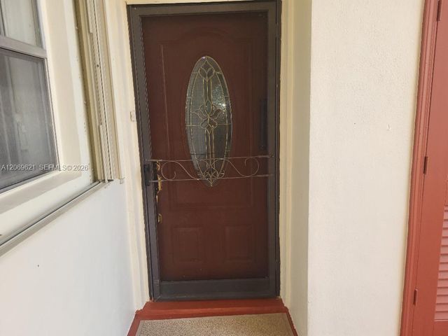 136 Lake Dora Drive 136, West Palm Beach, FL 33411
