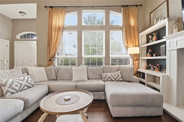 203 NW Freestone, Bentonville, AR 72712