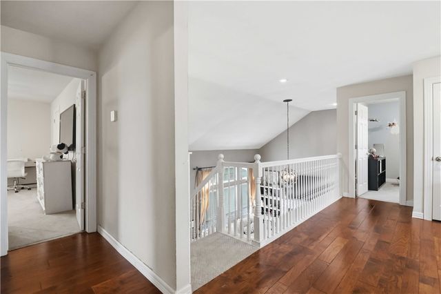203 NW Freestone, Bentonville, AR 72712
