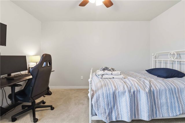 203 NW Freestone, Bentonville, AR 72712