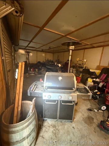 301 W Main Street, Beggs, OK 74421